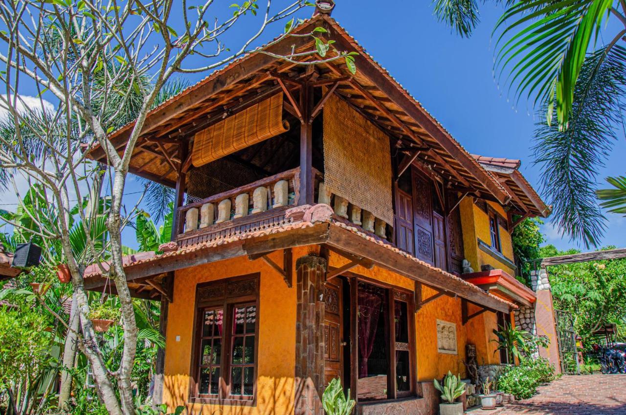 Hotel Stanley Lombok Mataram Pokój zdjęcie