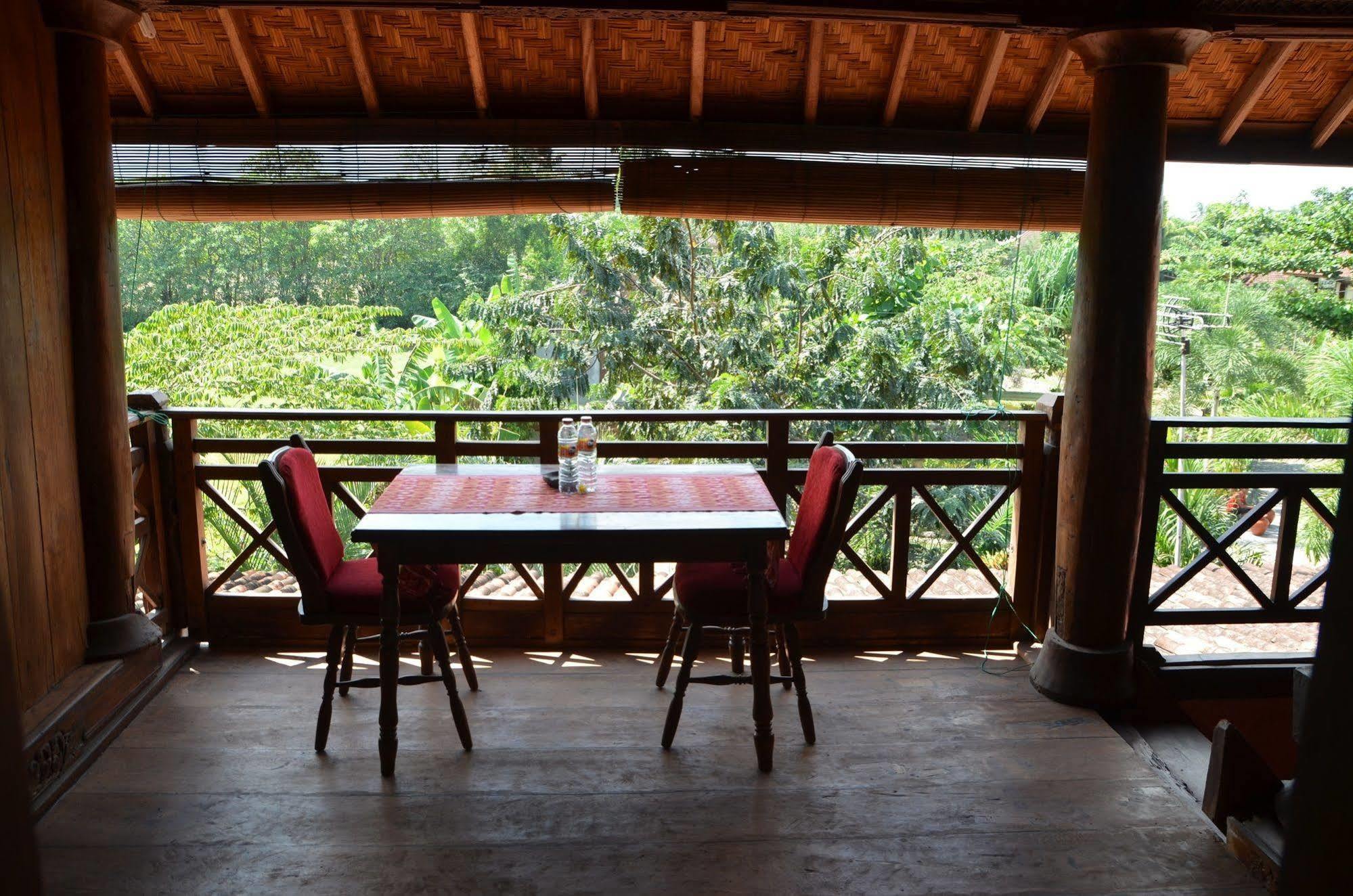 Hotel Stanley Lombok Mataram Zewnętrze zdjęcie